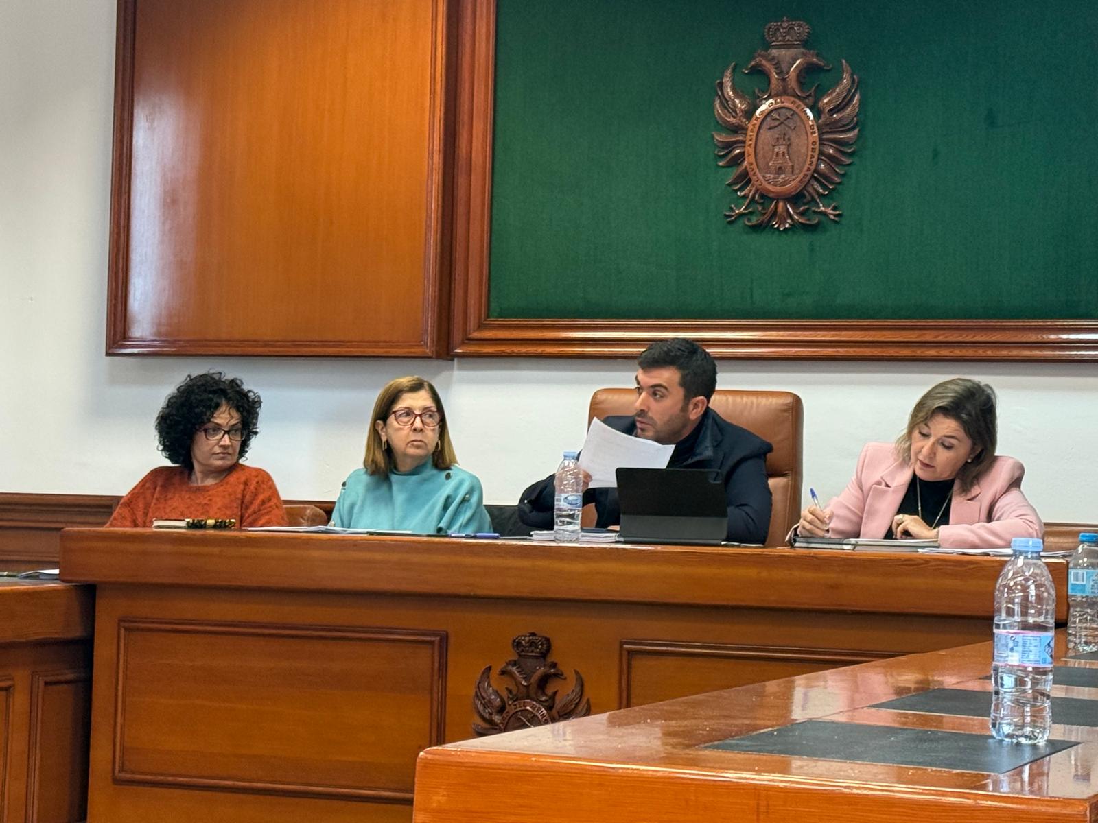 El equipo de Gobierno lamenta que el PSOE utilice la mentira para confundir a los mojaqueros: ‘En el municipio ya están acostumbrados a que el PSOE haga ruido en lugar de trabajar’